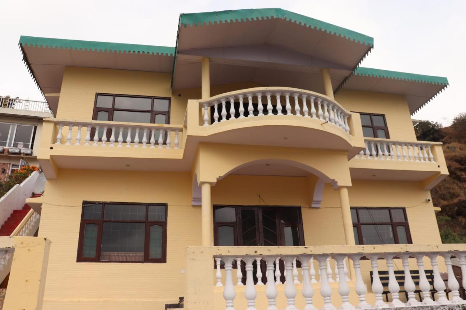 Deodar Cottage 穆索里 外观 照片